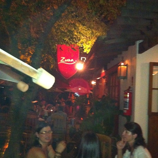 6/7/2012 tarihinde Paula N.ziyaretçi tarafından Zuza Restaurante'de çekilen fotoğraf
