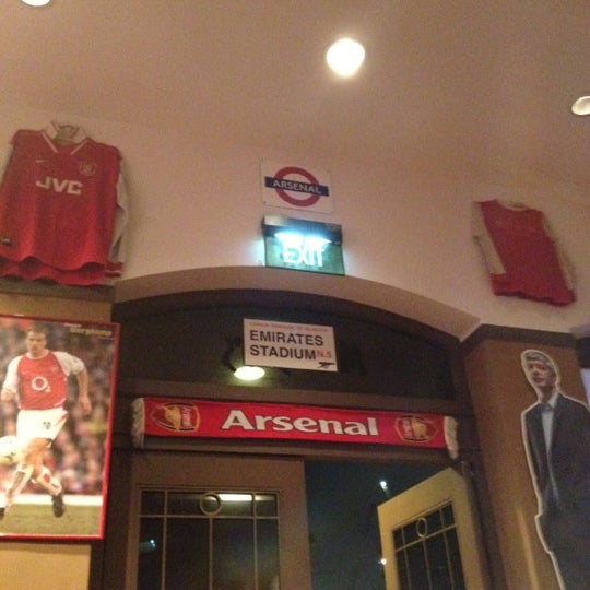 Arsenal Singapore Supporters Club (Now Closed) - Sports Bar in Central ...