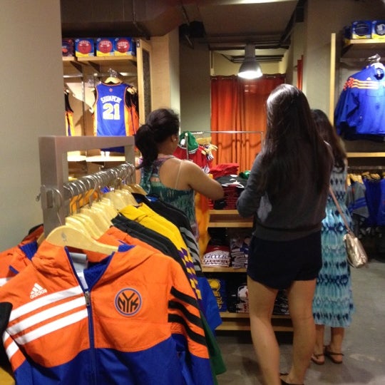 Photo taken at NBA Store by Rainier S. on 6/1/2012