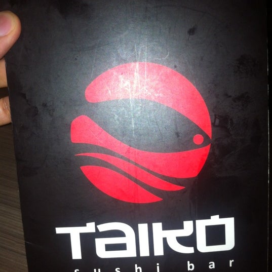 Photo taken at Taiko Sushi Bar by Roberto M. on 4/17/2012
