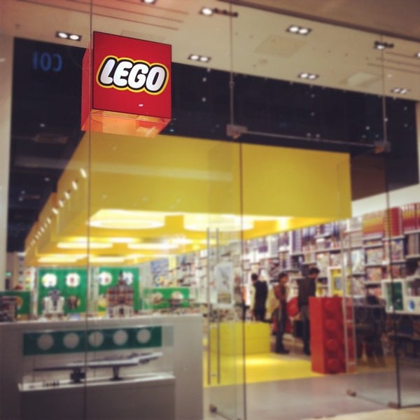 The LEGO Store - Shepherd's Bush 