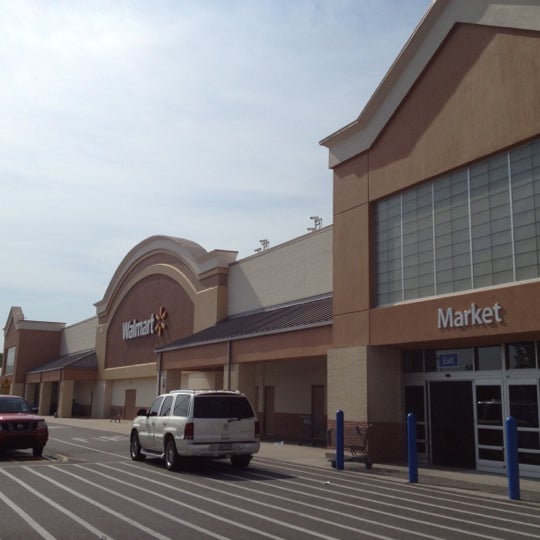 Walmart Olde Whitehall 37 tips de 3137 visitantes