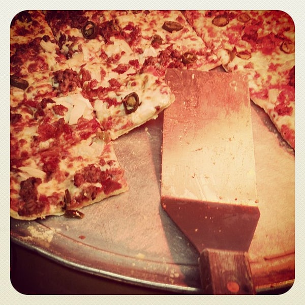 Crust Pizza Pizzeria in Chattanooga