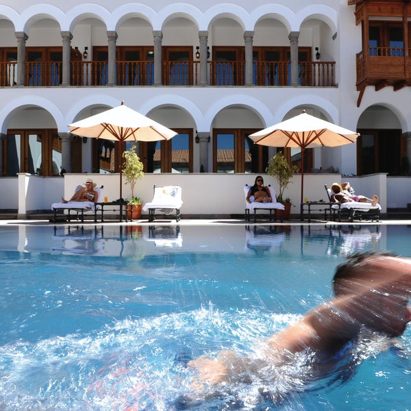 Cuzco's only outdoor swimming pool