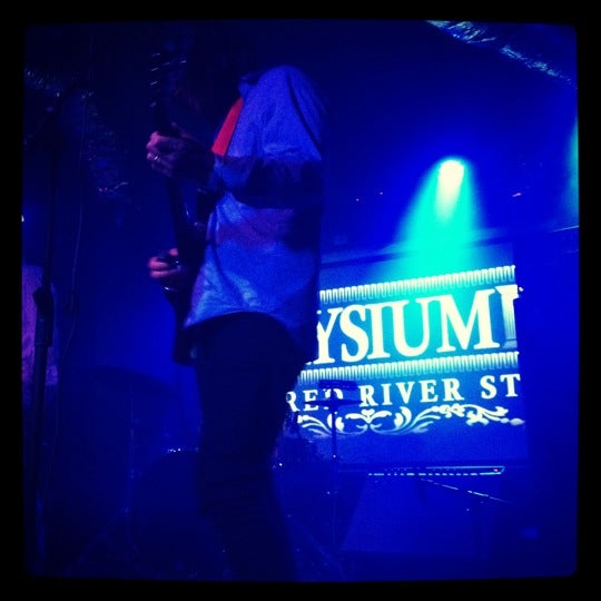 Elysium Dive Bar in Downtown Austin