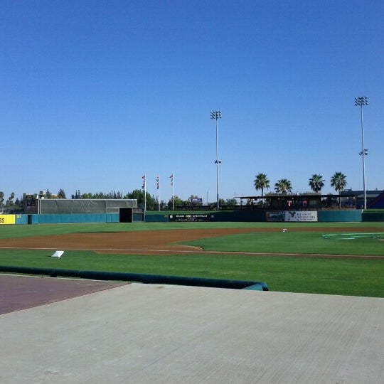 Foto tomada en Stockton Ballpark  por Amanda P. el 9/4/2012