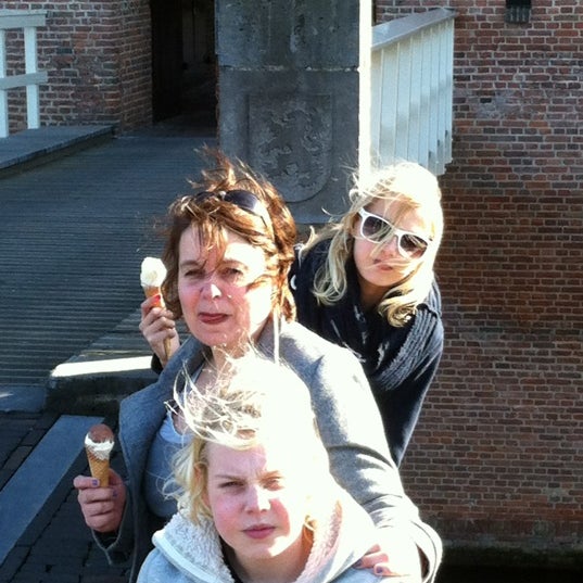 3/11/2012 tarihinde Cindy D.ziyaretçi tarafından Kasteel Woerden'de çekilen fotoğraf