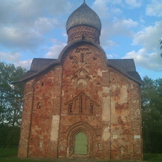 Храм Петра и Павла в Репьевке