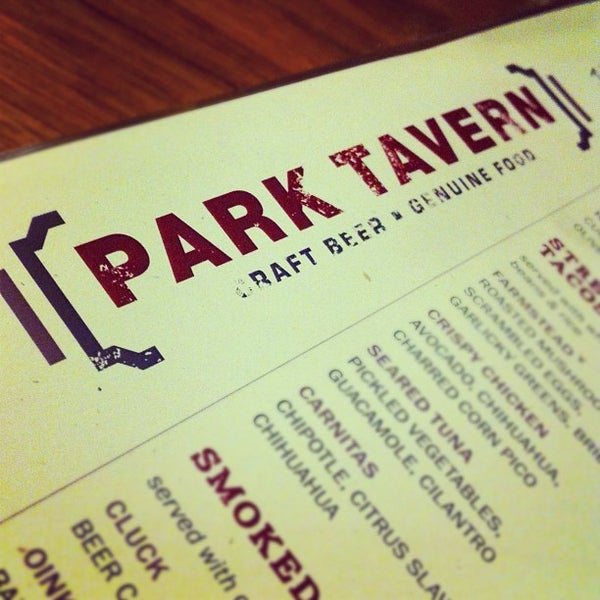 Foto tirada no(a) Park Tavern Dallas por Ben H. em 9/9/2012