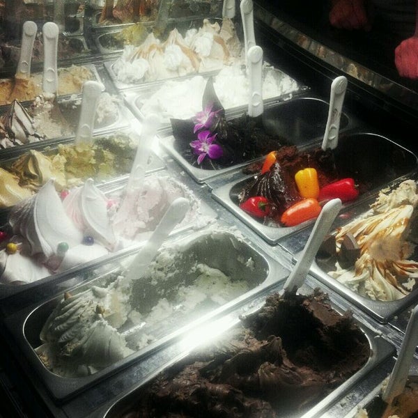 Photo taken at Frost, A Gelato Shop by Star P. on 5/12/2012