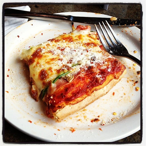 Santa Lucia Pizza Pizza Place in St. Boniface