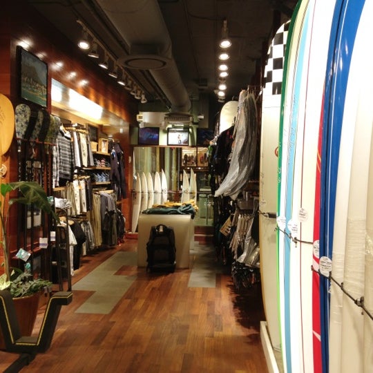 Quiksilver Waikiki 6 tips from 740 visitors