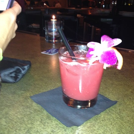 Das Foto wurde bei Jibarra Mexican Tequila Lounge von michelle s. am 8/12/2012 aufgenommen