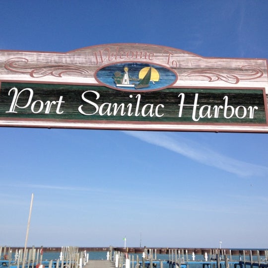 Foto diambil di Port Sanilac Marina oleh John N. pada 4/13/2012
