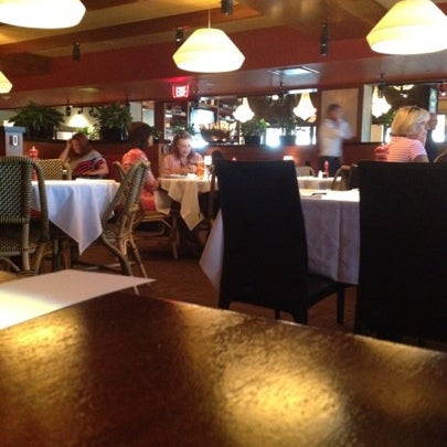Das Foto wurde bei Bricktops Restaurant von Karen F. am 8/2/2012 aufgenommen