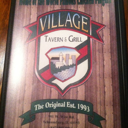 5/7/2012 tarihinde James W.ziyaretçi tarafından Village Tavern &amp; Grill'de çekilen fotoğraf