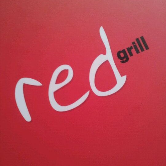 4/26/2012에 Ruddy G.님이 Red Grill에서 찍은 사진