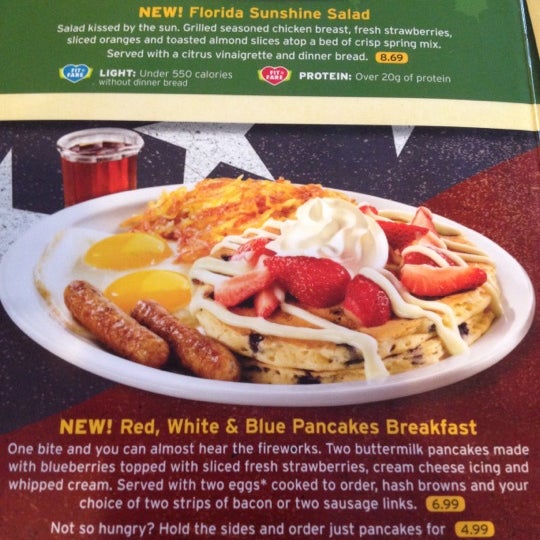 Photo taken at Denny&#39;s by Megan T. on 8/25/2012