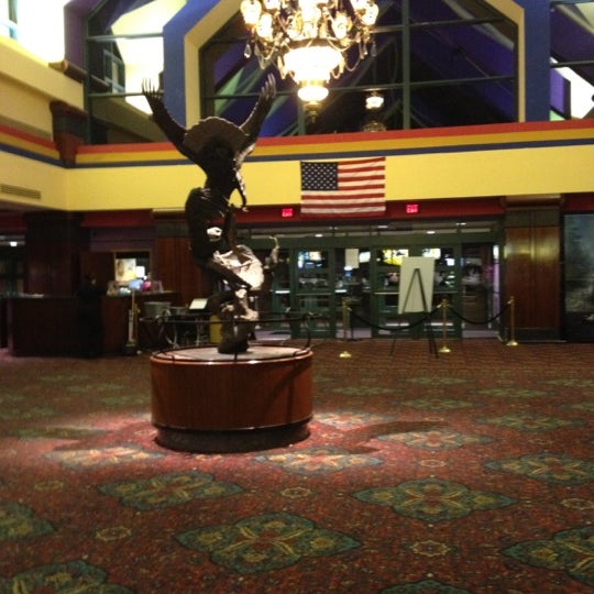 marcus theater in arnold