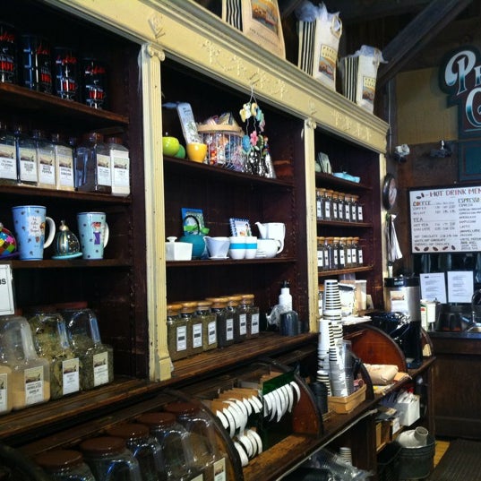 4/6/2012 tarihinde Miki R.ziyaretçi tarafından Peerless Coffee &amp; Tea'de çekilen fotoğraf