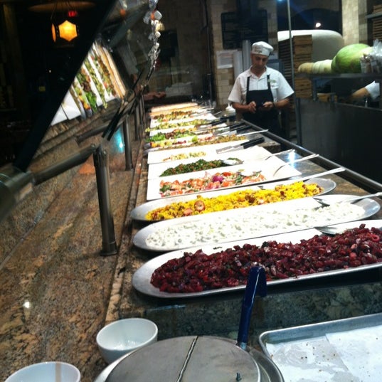 Photo taken at Fadi&#39;s Mediterranean Grill by Ruben L. on 6/14/2012