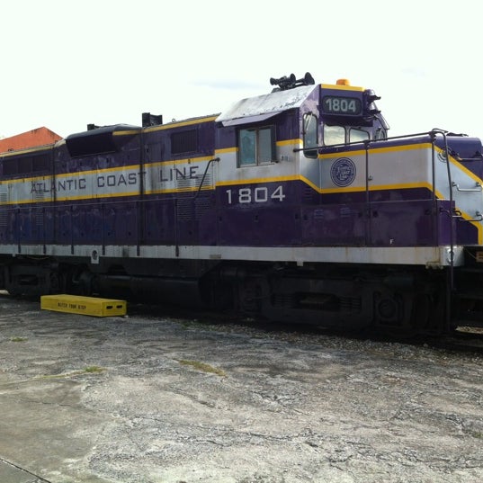 Foto tirada no(a) The Gold Coast Railroad Museum por Ianque N. em 2/13/2012
