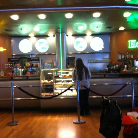 2/17/2012にPaul S.がCafe Comunalで撮った写真