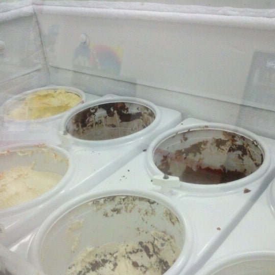 Bob's Ice Cream (Now Closed) Ice Cream Parlor