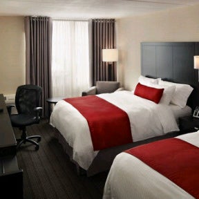 2/9/2012 tarihinde Stephanie P.ziyaretçi tarafından Delta Hotels by Marriott Sault Ste Marie Waterfront'de çekilen fotoğraf