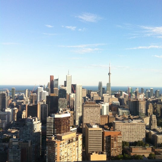 Foto diambil di 180 Panorama oleh William M. pada 8/7/2012