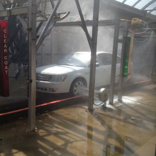 Cale's Car Wash Car Wash and Detail in Houston