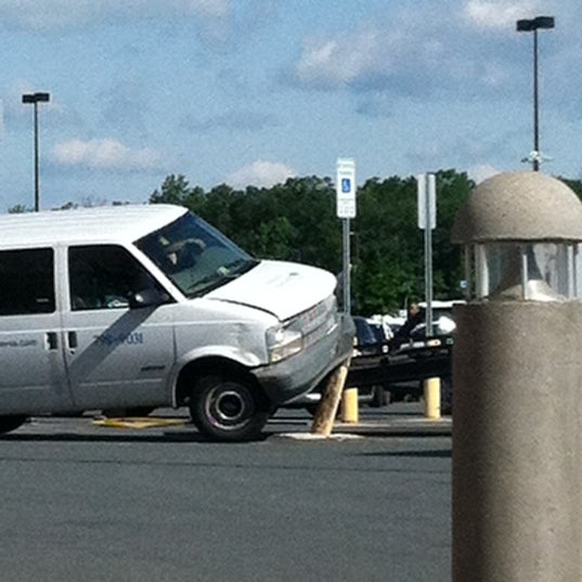 Photos à Walmart Supercenter Zion Crossroads, VA