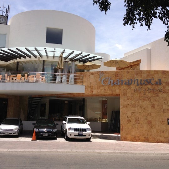 รูปภาพถ่ายที่ La Charamusca โดย Bibiana O. เมื่อ 7/22/2012