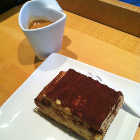 4/3/2012にKevin M.がPekara Bakery &amp; Bistroで撮った写真