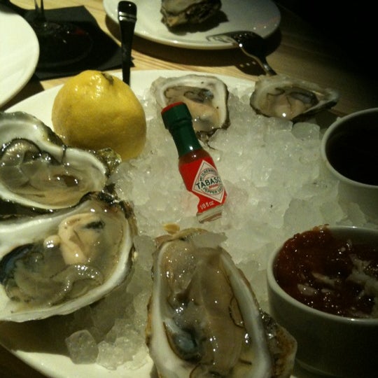 7/12/2012 tarihinde Rick I.ziyaretçi tarafından Devon Seafood &amp; Steak'de çekilen fotoğraf