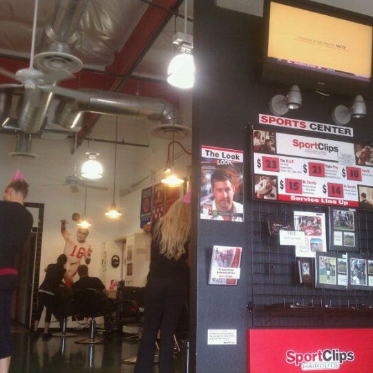 Sport Clips Haircuts of Rocklin Blue Oaks Town Center 3 tips