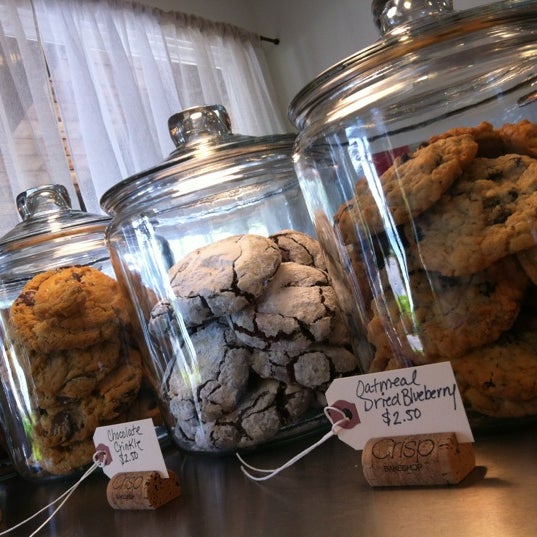 4/30/2012에 Ciara G.님이 Crisp Bake Shop에서 찍은 사진