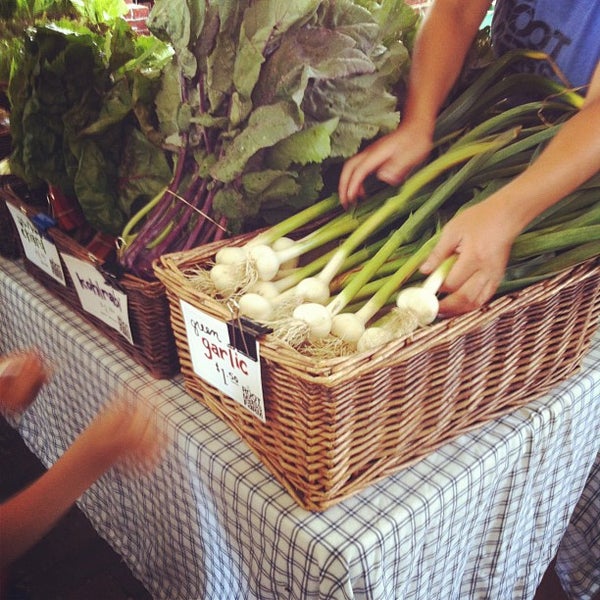HeadHouse Square Farmers Market Center City East Philadelphia, PA