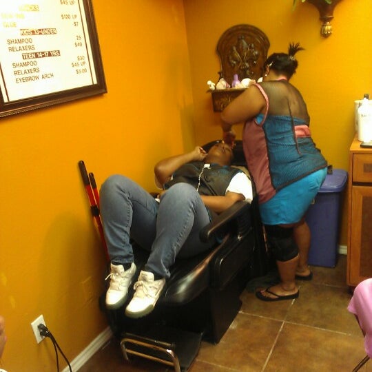 KC Fragrance & Hair Gallery 1496 Hampton Rd