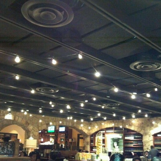 Macaroni Grill (Now Closed) 47 tips