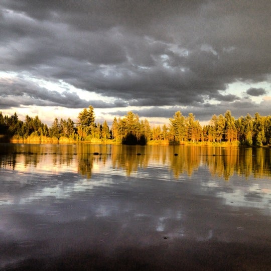 Camping Lac Louise Campground in SaintLouisdeBlandford