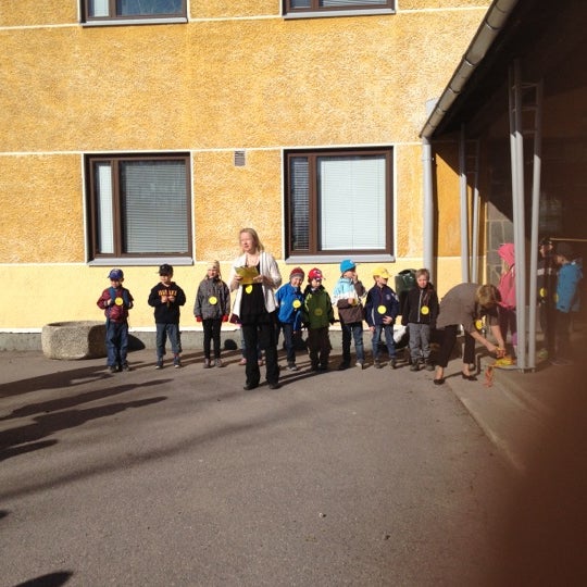 Photos At Niittykummun Koulu Espoo Uusimaa photos-at-niittykummun-koulu-espoo-uusimaa