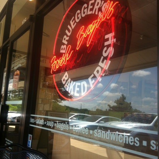 Photo taken at Bruegger&#39;s Bagels by Nicole P. on 5/28/2012