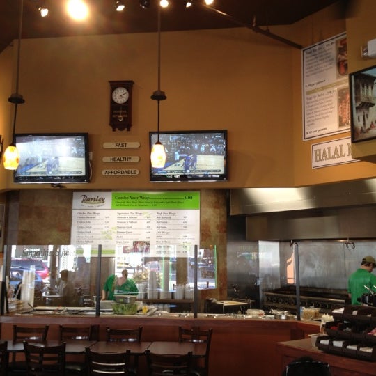 Parsley Mediterranean Grille Grand Rapids'de Akdeniz Restoranı'da fotoğraflar