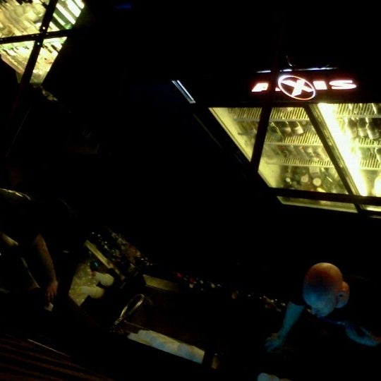 2/13/2012에 Jennie K.님이 Axis Nightclub &amp; Lounge에서 찍은 사진