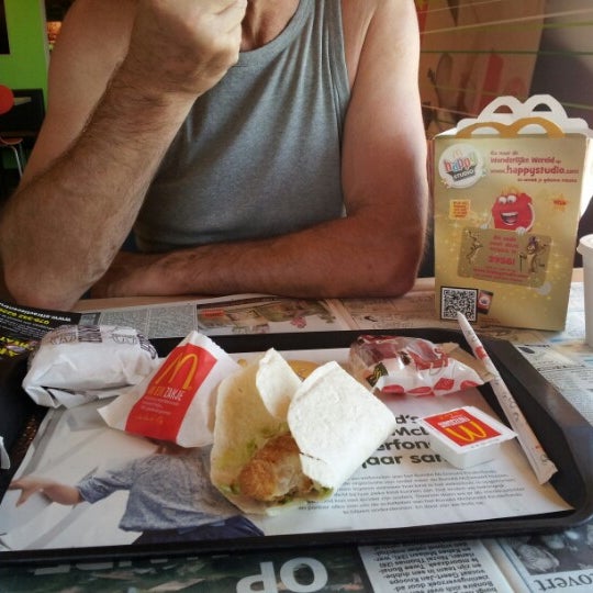 Снимок сделан в McDonald&#39;s пользователем Miepje M. 8/18/2012