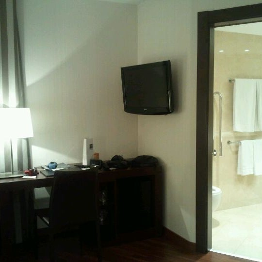Das Foto wurde bei Hotel Gran Ultonia von Ramona am 5/4/2012 aufgenommen