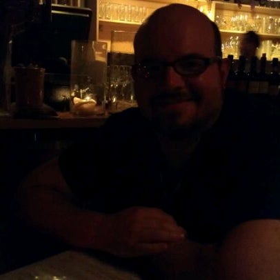 5/19/2012 tarihinde Erin E.ziyaretçi tarafından 55° Wine Bar'de çekilen fotoğraf