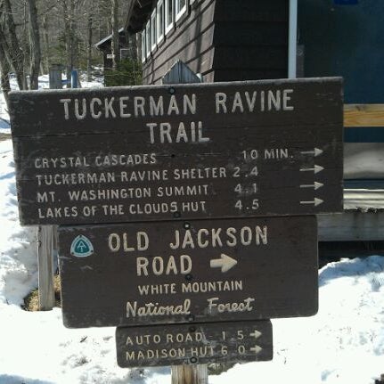 Foto tirada no(a) Tuckerman Ravine por Sheryl C. em 3/11/2012