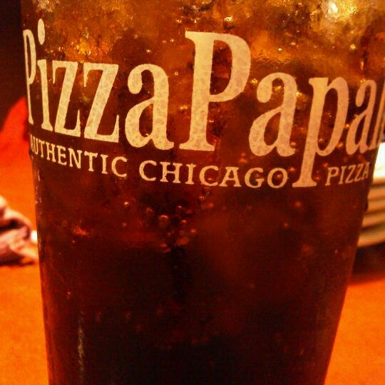 Снимок сделан в Pizza Papalis пользователем Amy U. 2/24/2012